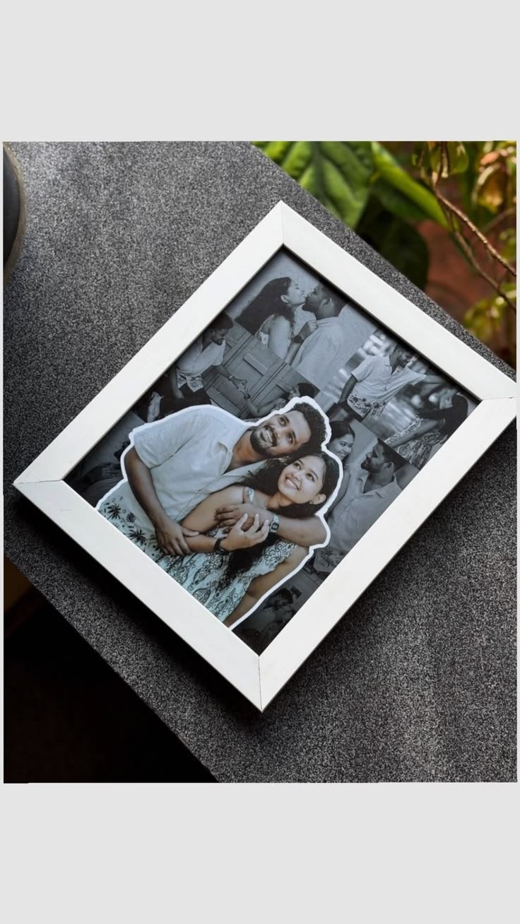 Personalized Mini White Photo Frame with Custom Quote & Torn Paper Effect - Image 3